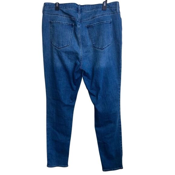 614. Old navy high rise super skinny medium wash jeans size 16L - Picture 2 of 7